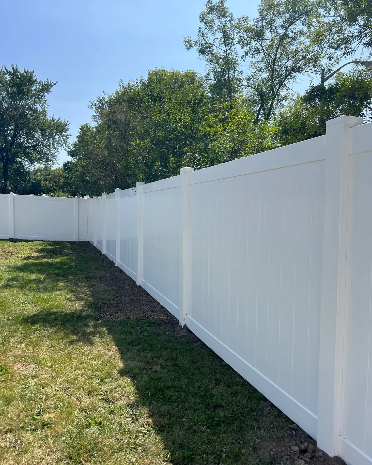 Oak Creek Vinyl Fencing